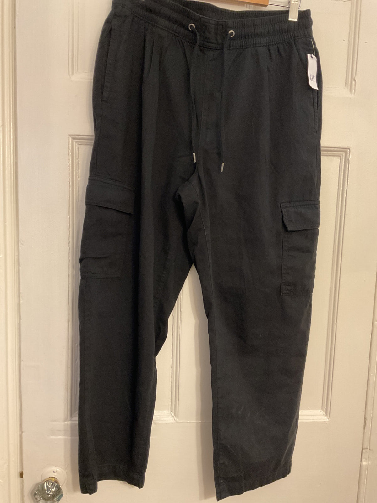 NWT GAP Pants M