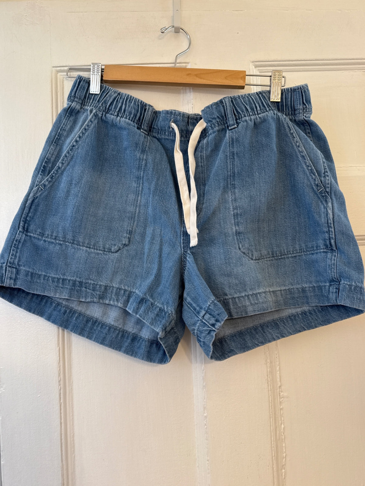 GAP Shorts L