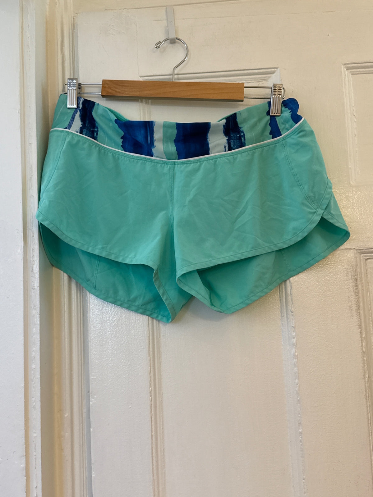 Lululemon Shorts 10 Very Good
