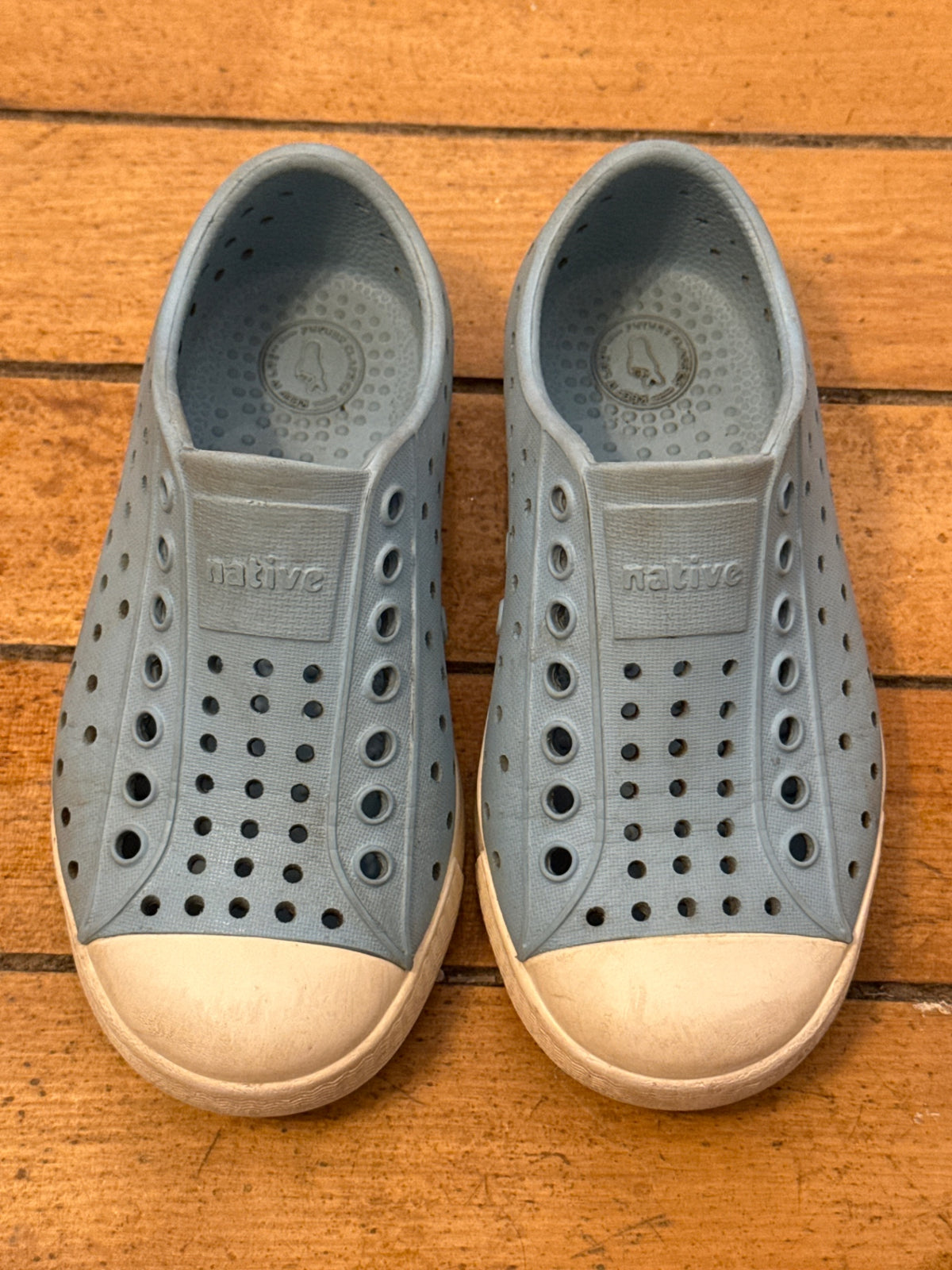 Native Shoes 9 Good