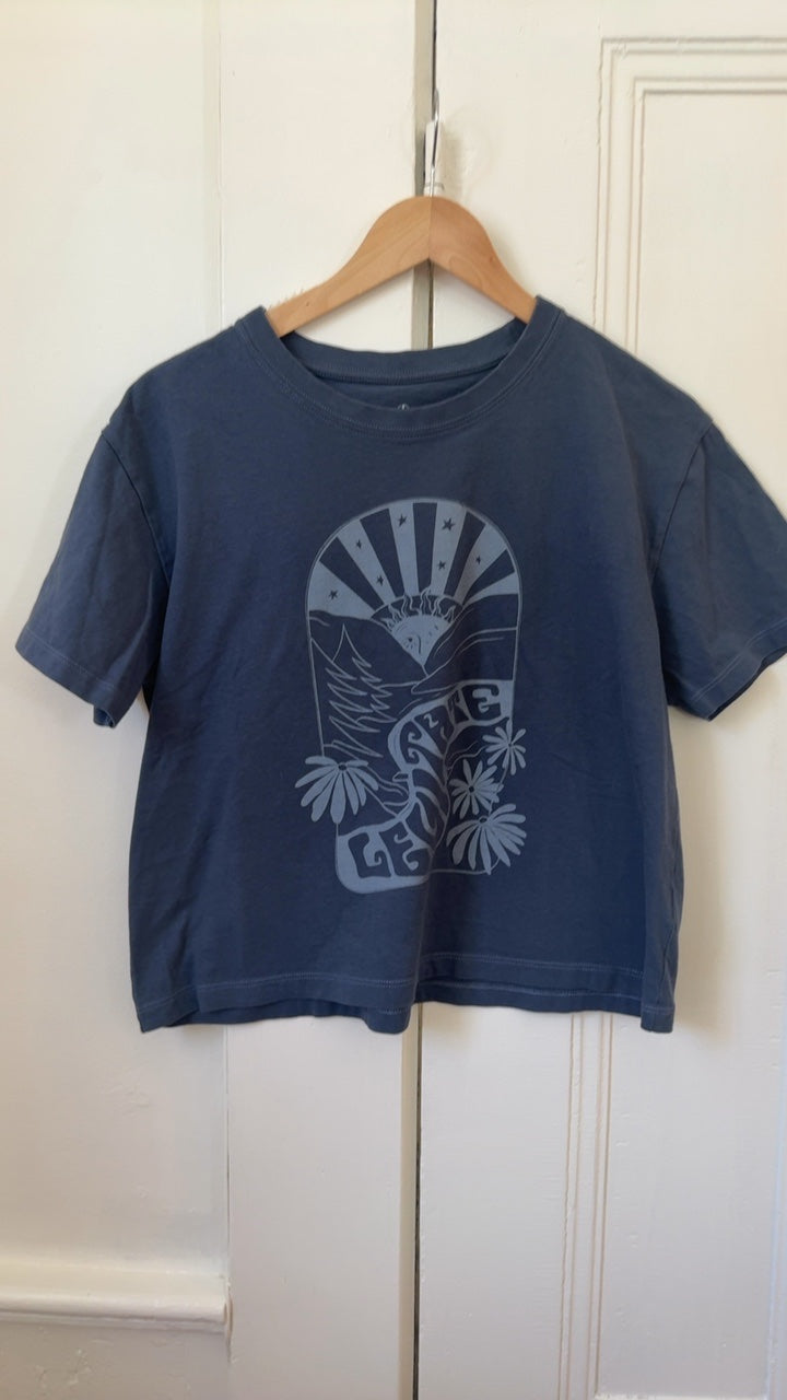 Levitate Top M