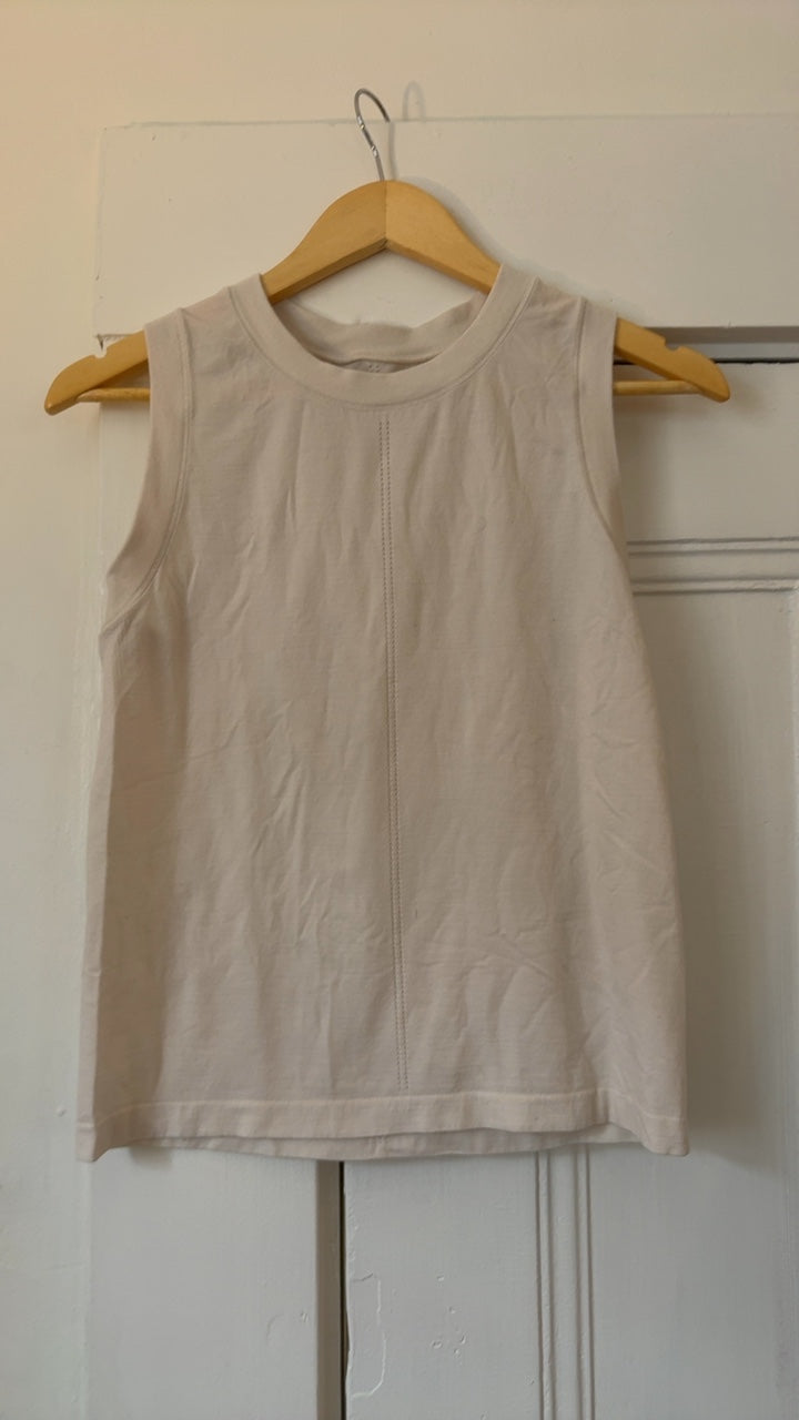 Athleta Top M
