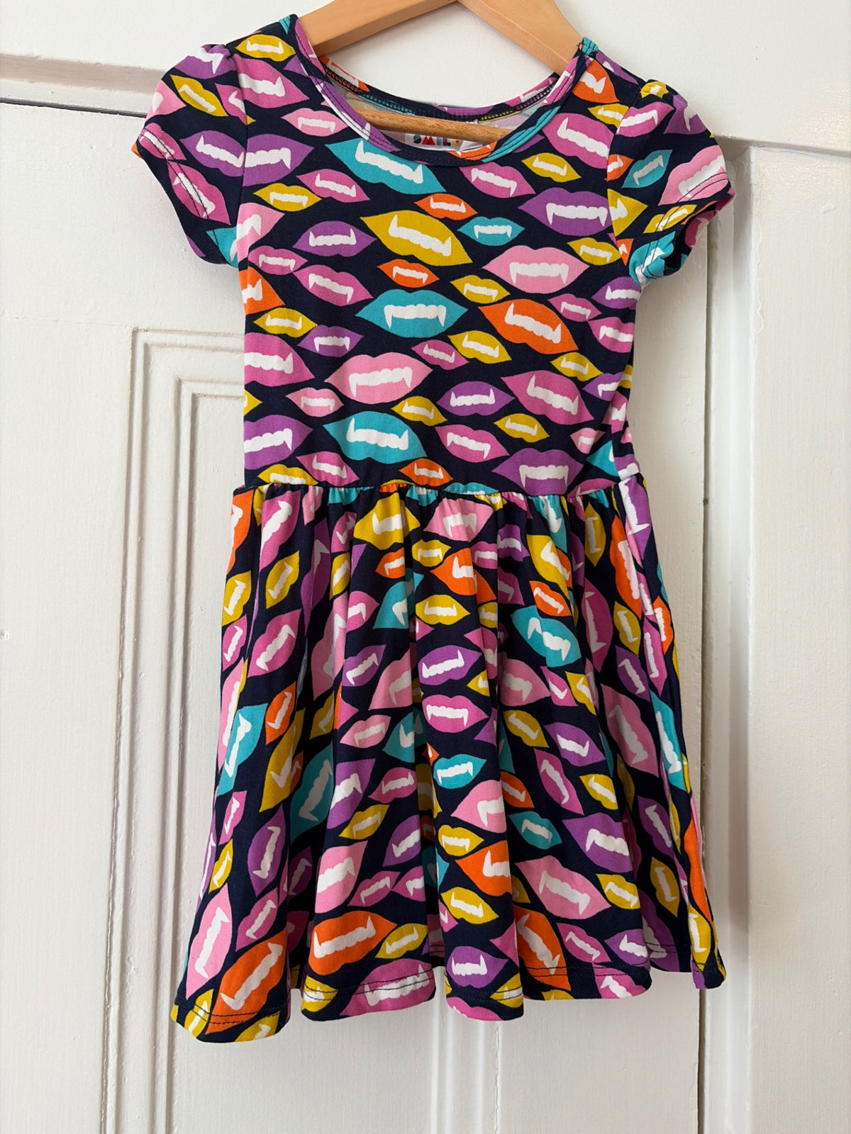 Dot Dot Smile Dress 2T Very Good