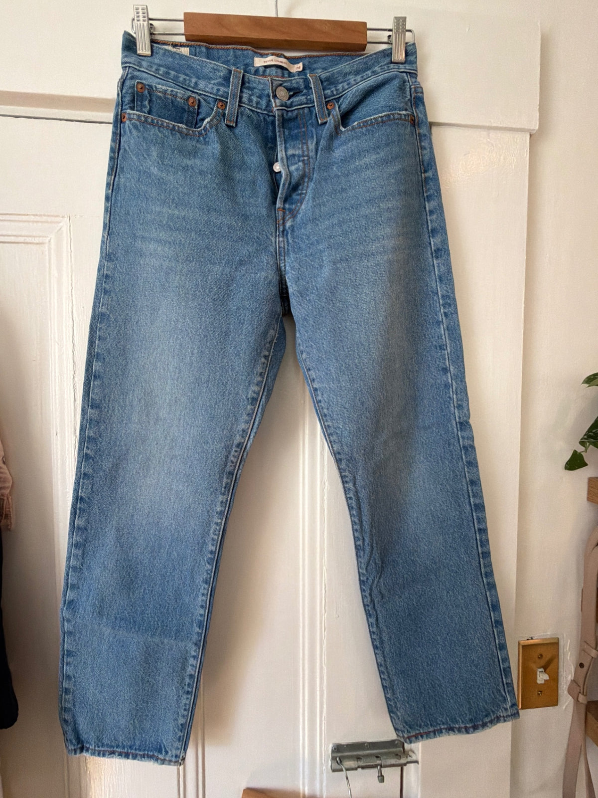 Levi's Pants 28 Very Good