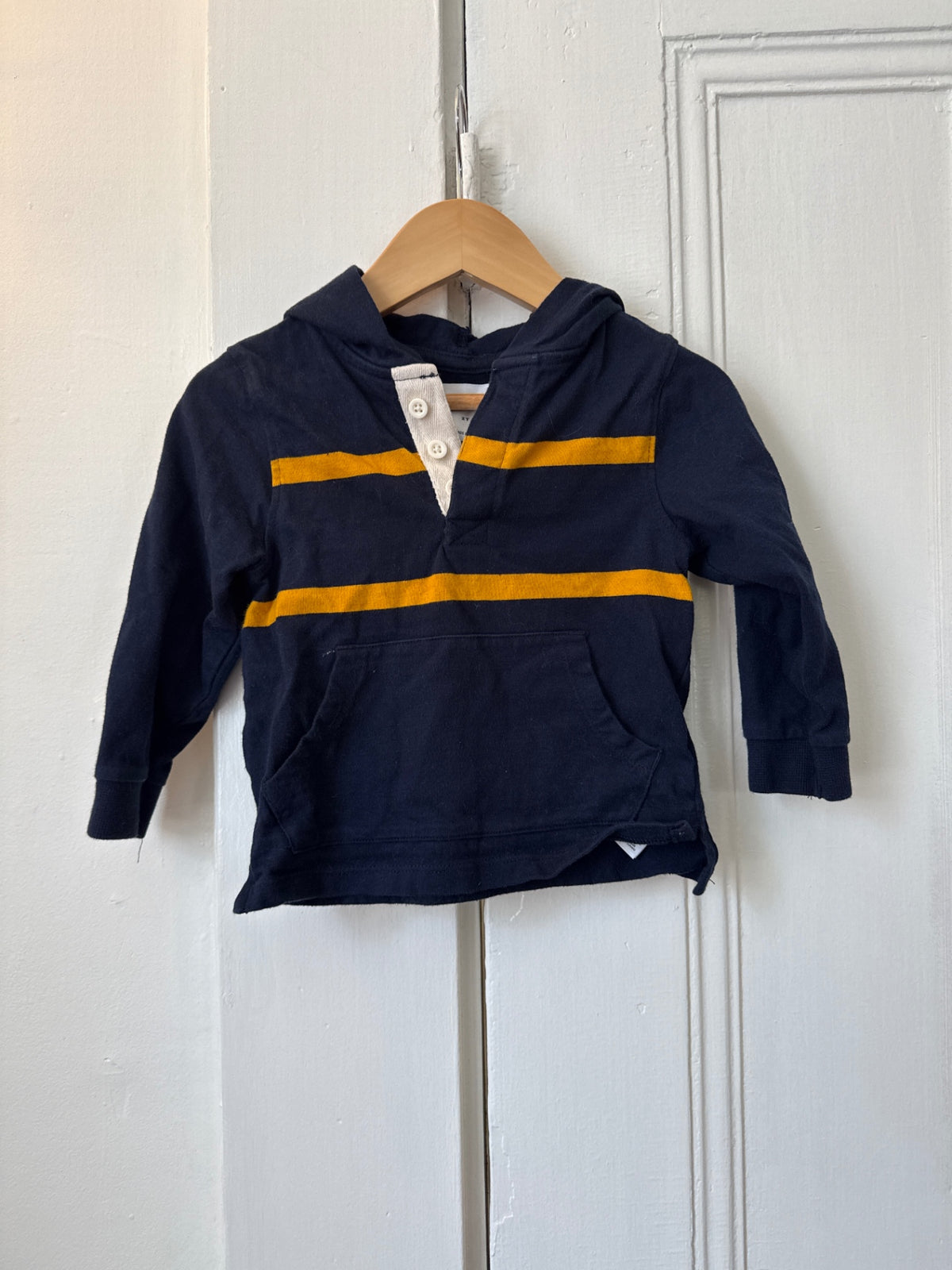Old Navy Sweater 2T Good