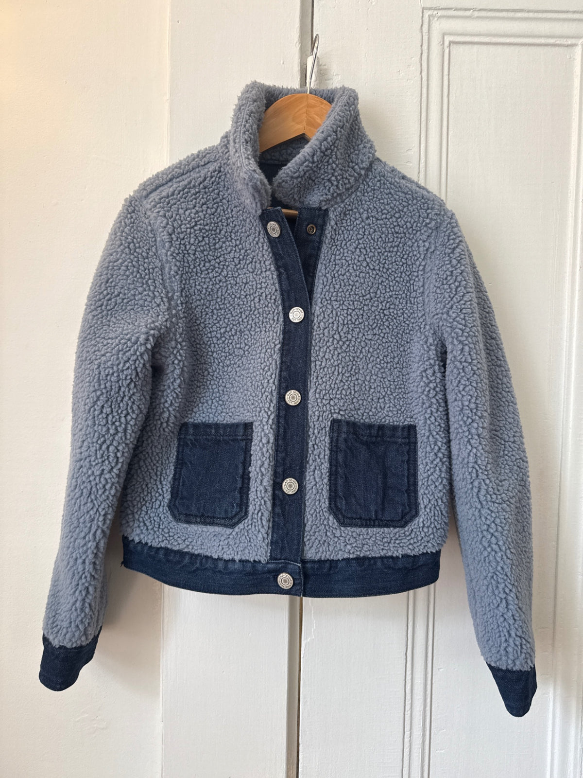 Gap Outerwear 8 Very Good