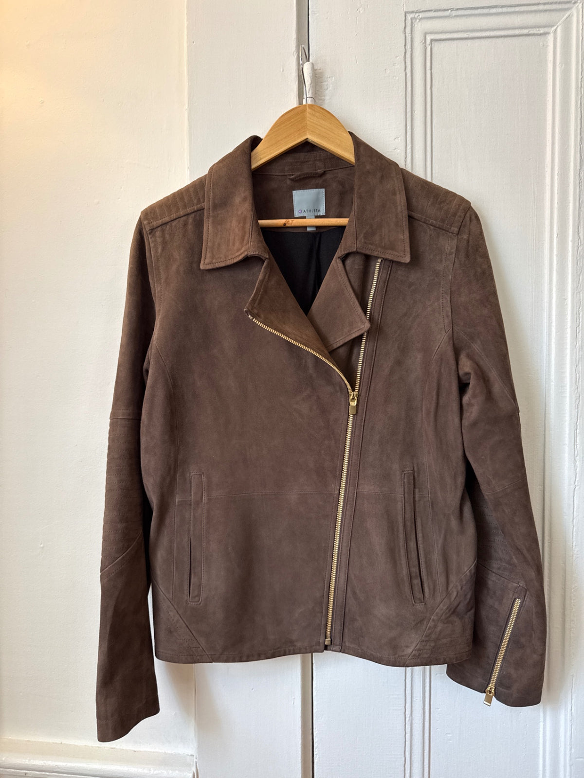 Athleta Outerwear L Very Good