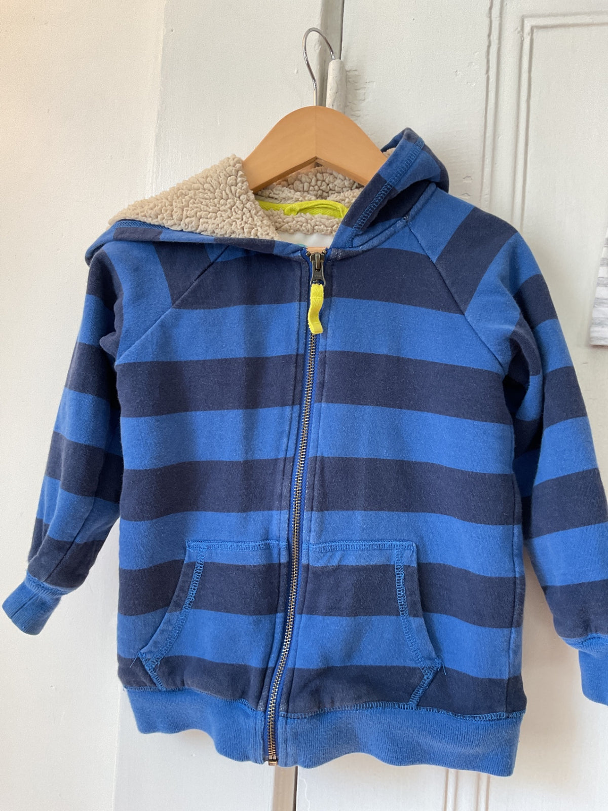 Mini Boden Outerwear 4/5T Good