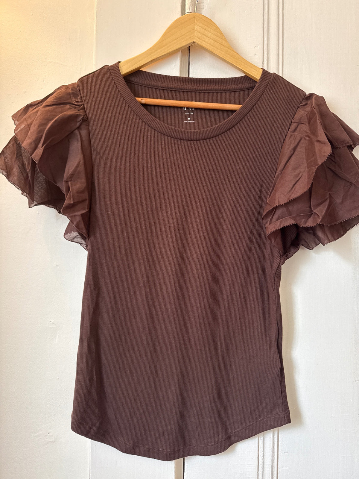 GAP Top M New with tags