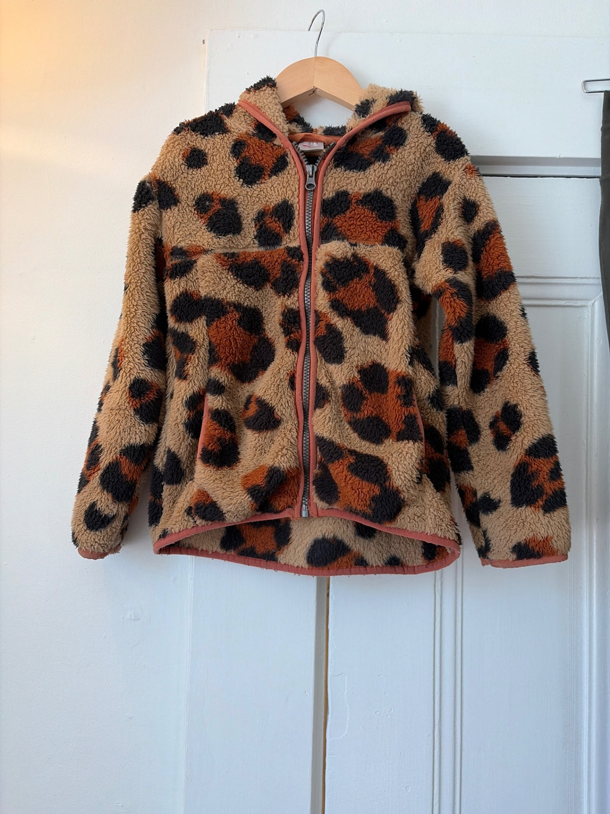 Outerwear 6-7 AS IS