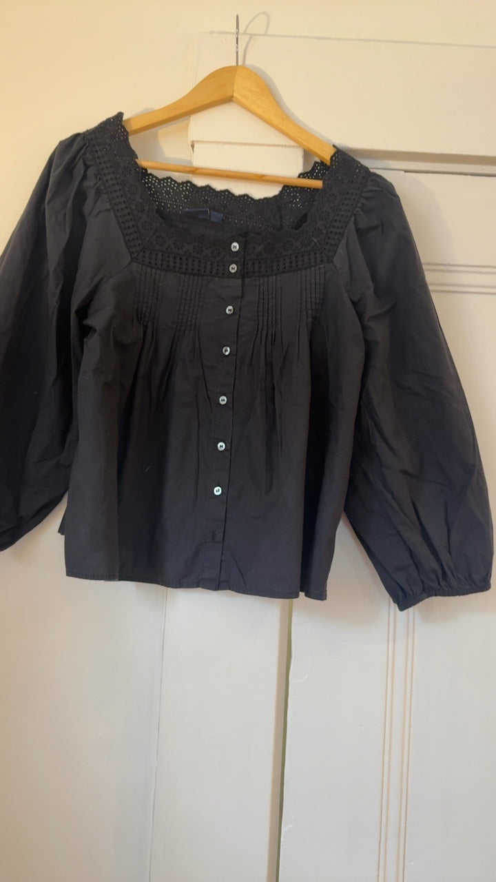 Gap Top M
