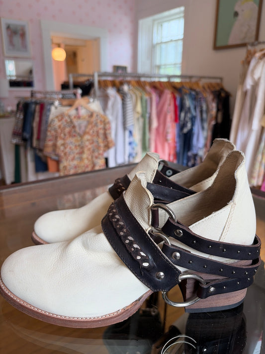 Freebird Shoes 9 Good