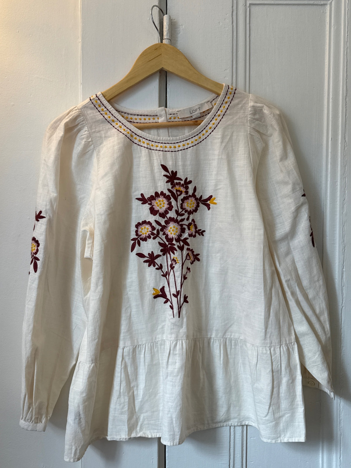 LOFT Top M New with tags