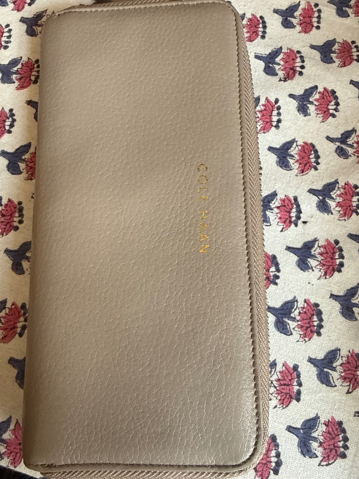 Cole Haan Wallet  Very Good
