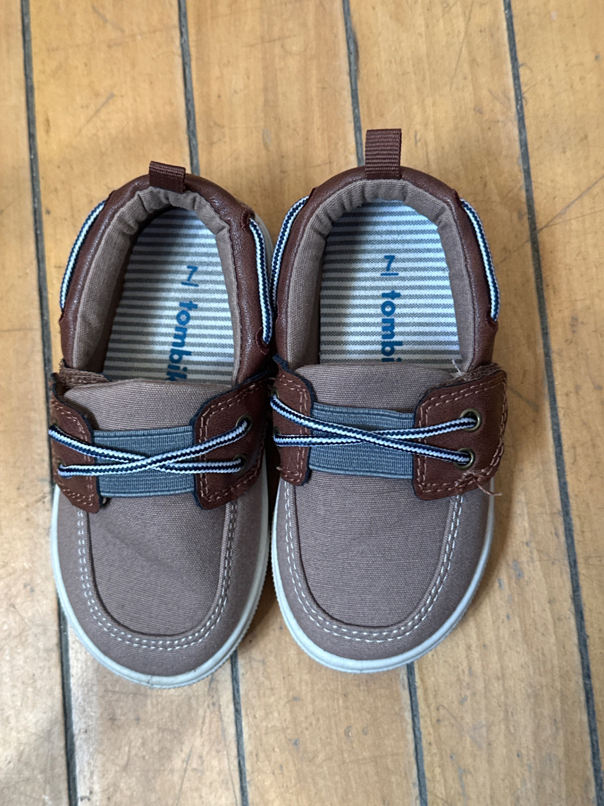 Tombik Shoes 7 Good