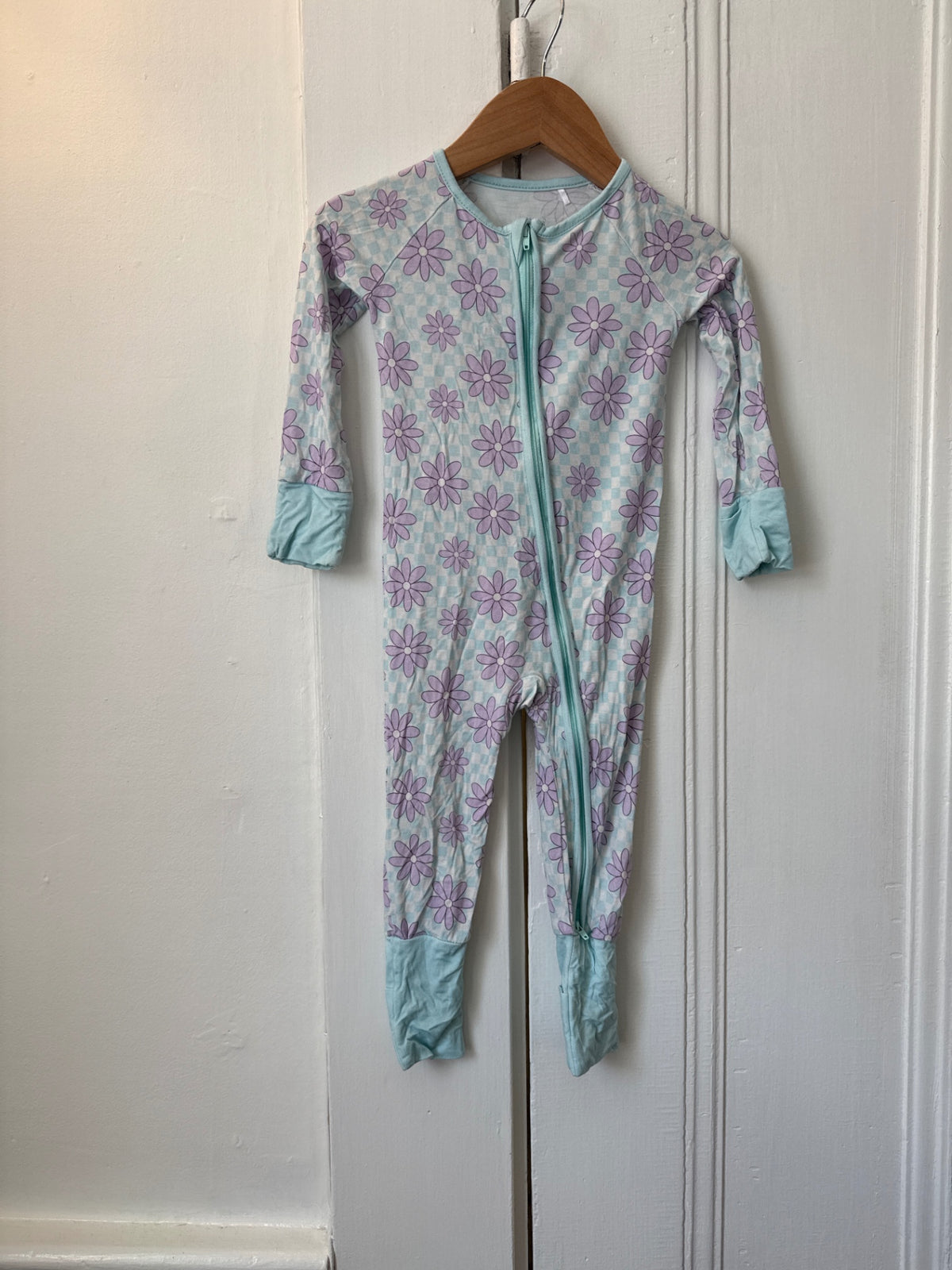 Little One Shop Pajamas 12-18 mo. Good