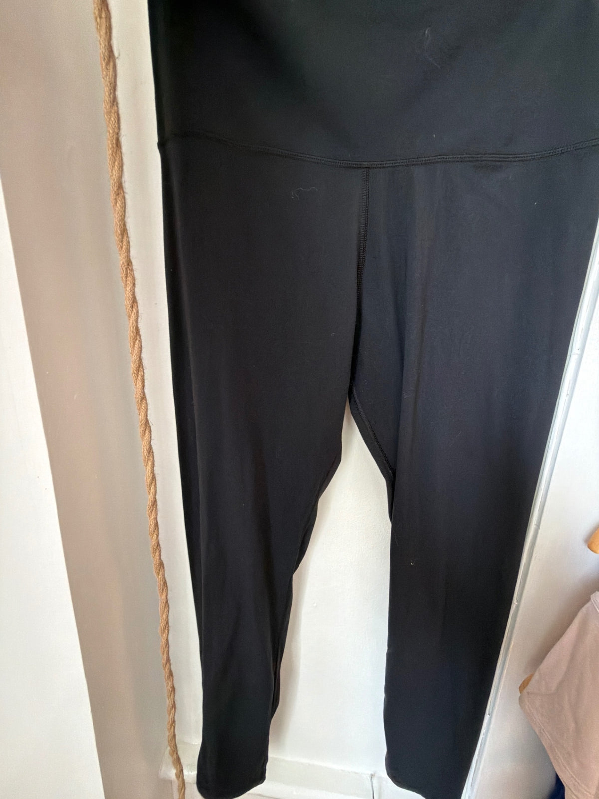 Lululemon Pants L AS IS
