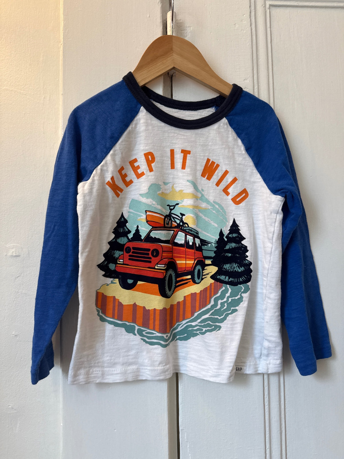 GAP Top 5T Very Good