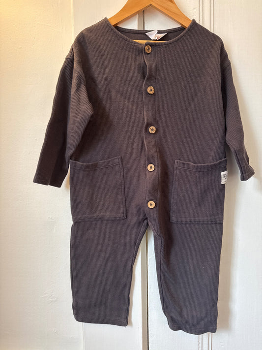 H&M Jumpsuit 2/3T Very Good
