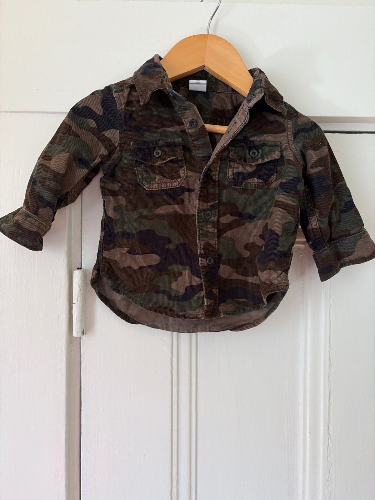 Baby Gap Shirt 6-12 mo. Good
