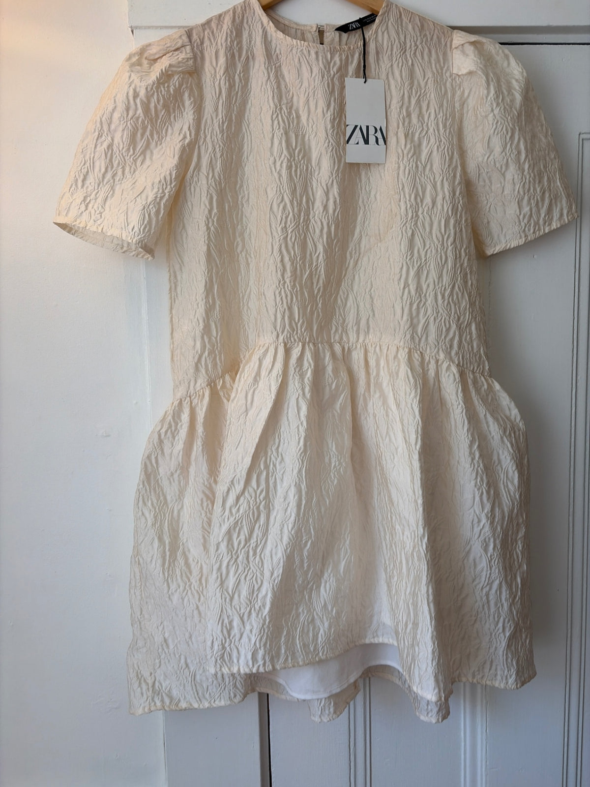 Zara Dress M New with tags