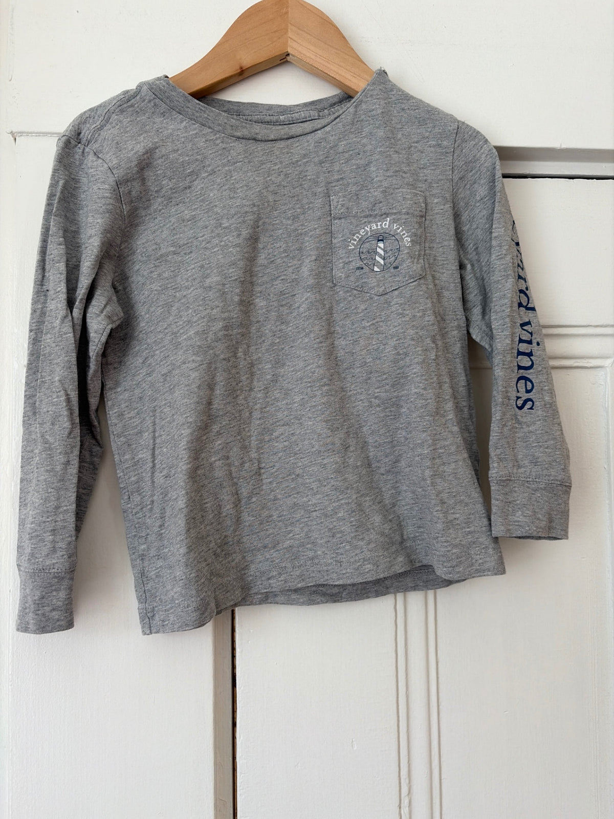 Vineyard Vines Top 4T Good