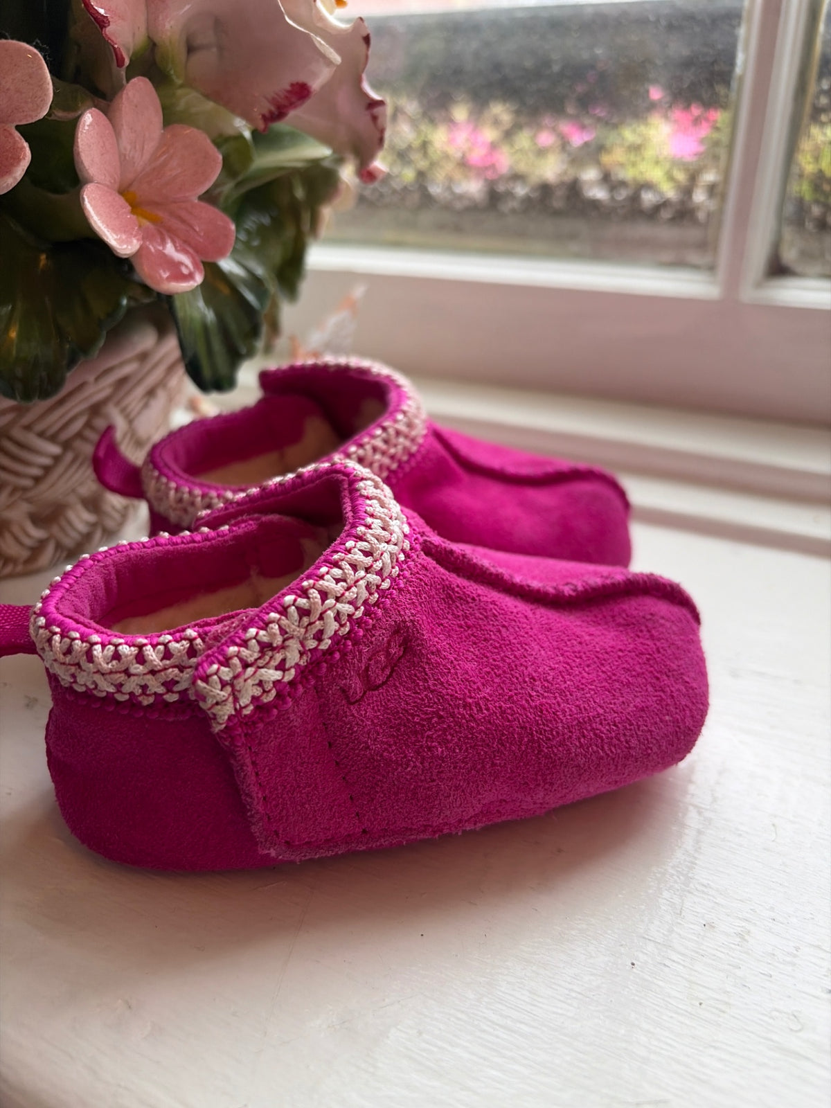 UGG Shoes 2/3 New without tags
