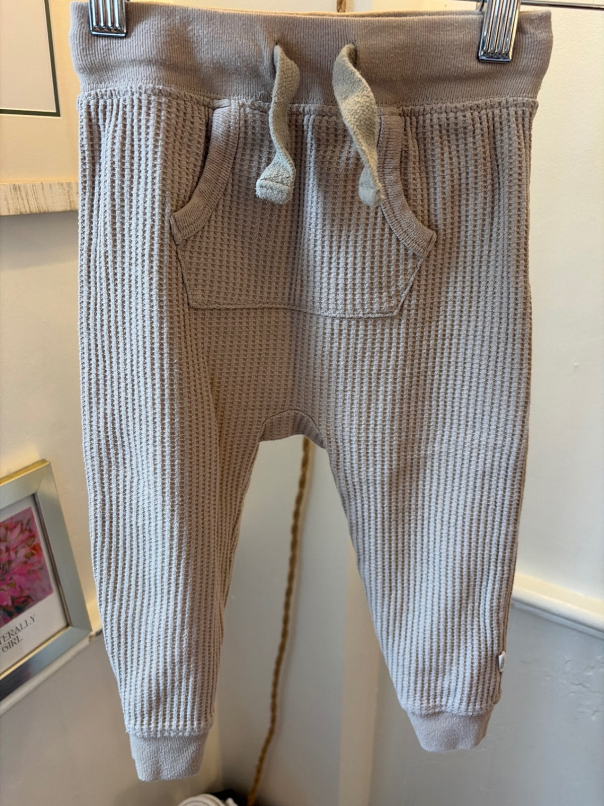 Easy Peasy Pants 2T Very Good