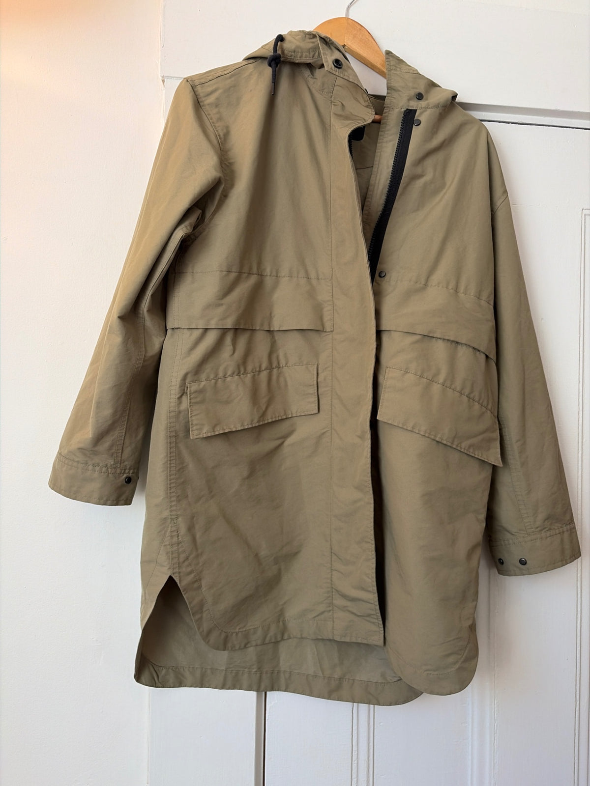 Everlane Outerwear S Very Good