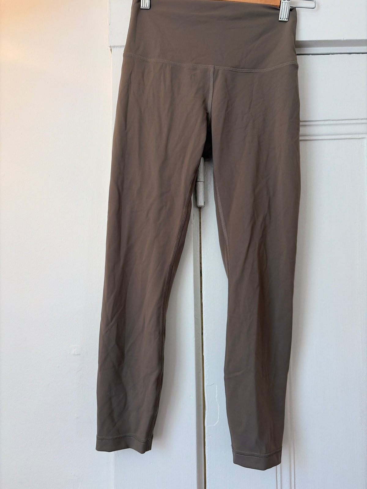 Lululemon Activewear 6 Good