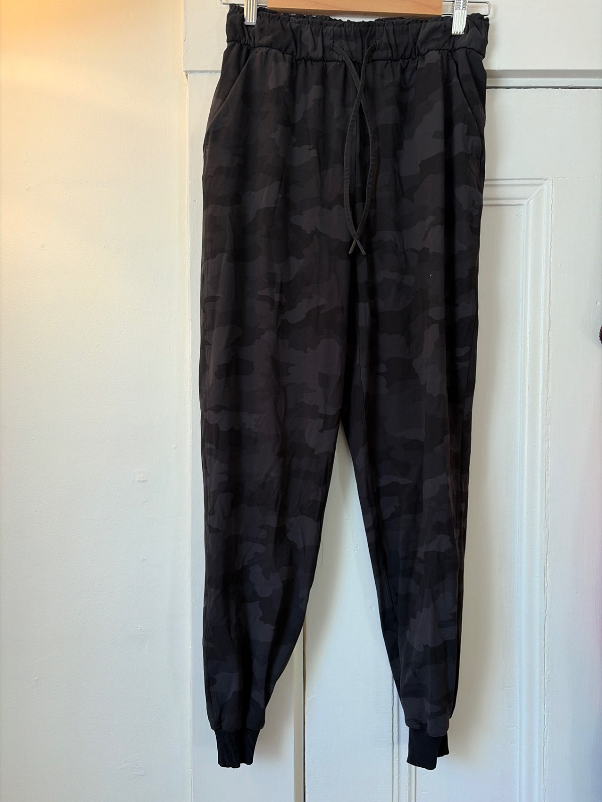 Lululemon Pants M Very Good