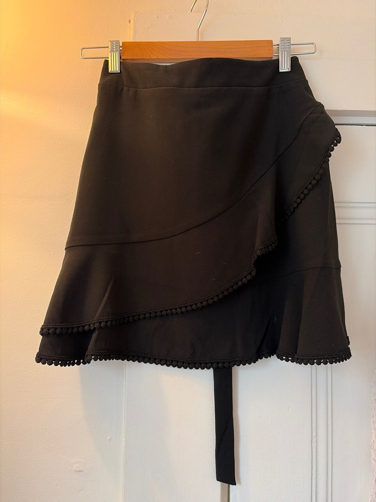 Cupcakes and cashmere Skirt 4 Very Good
