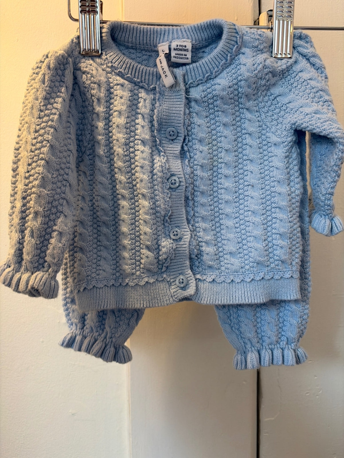 Janie and Jack Sweater set 3-6 mo. Very Good
