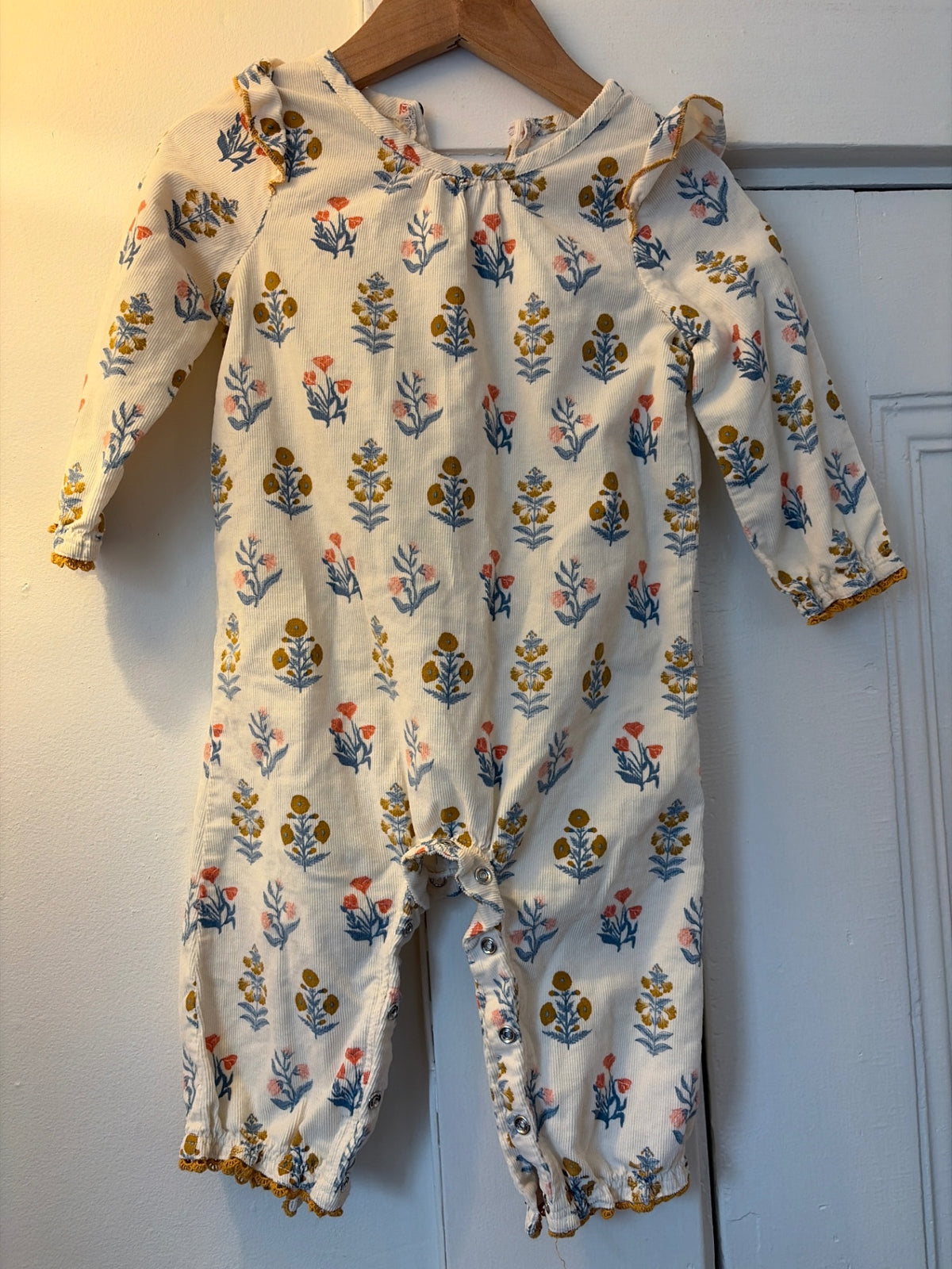 Mudpie Jumpsuit 9-12 mo. Very Good